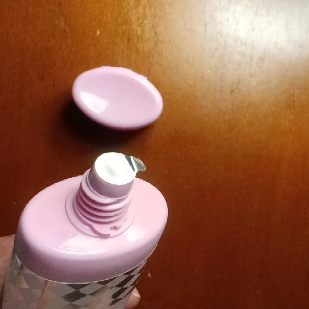 HAND CREAM - Picture 3 of 4